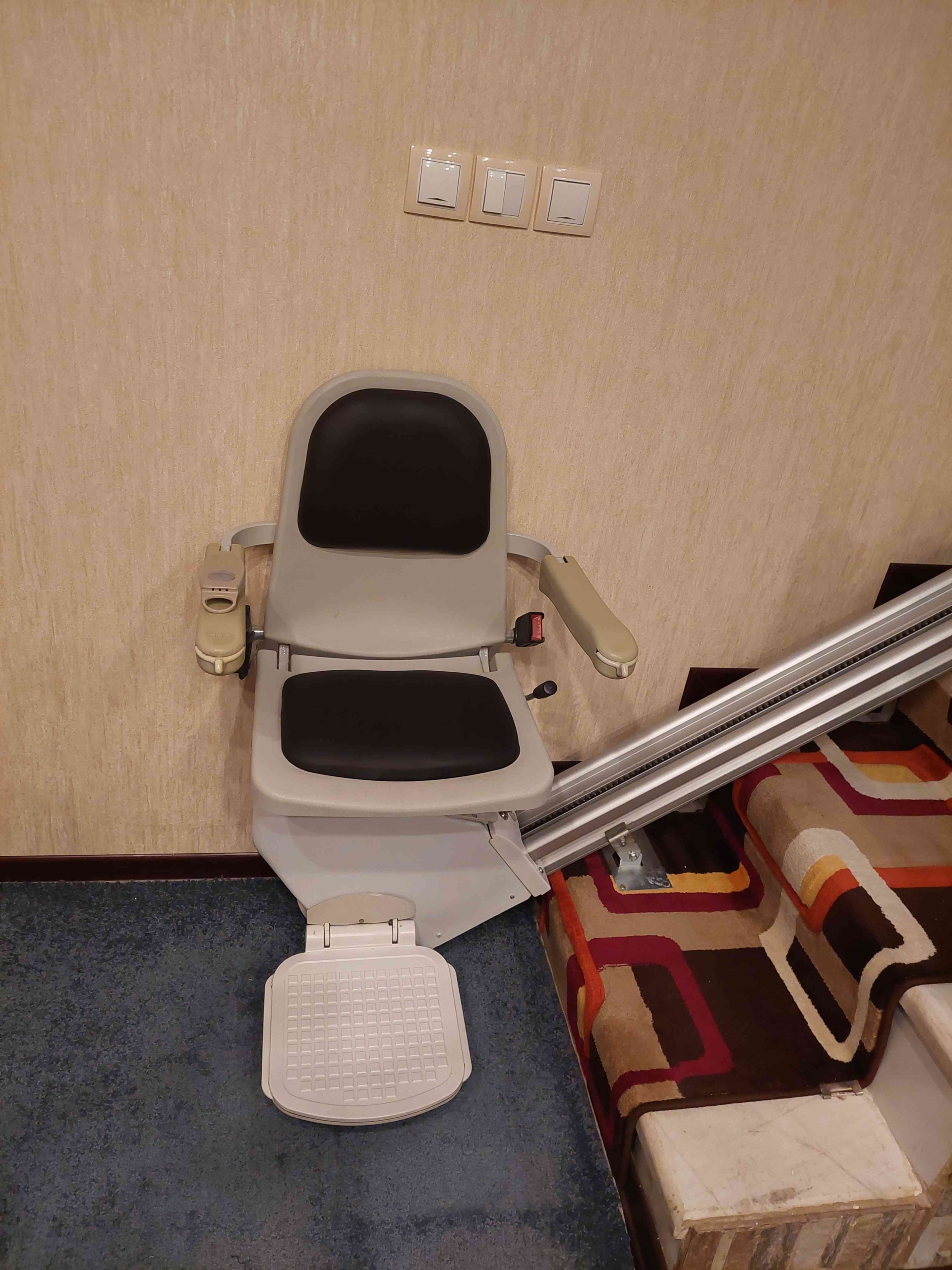 نصب و راه‌اندازی آسانسور